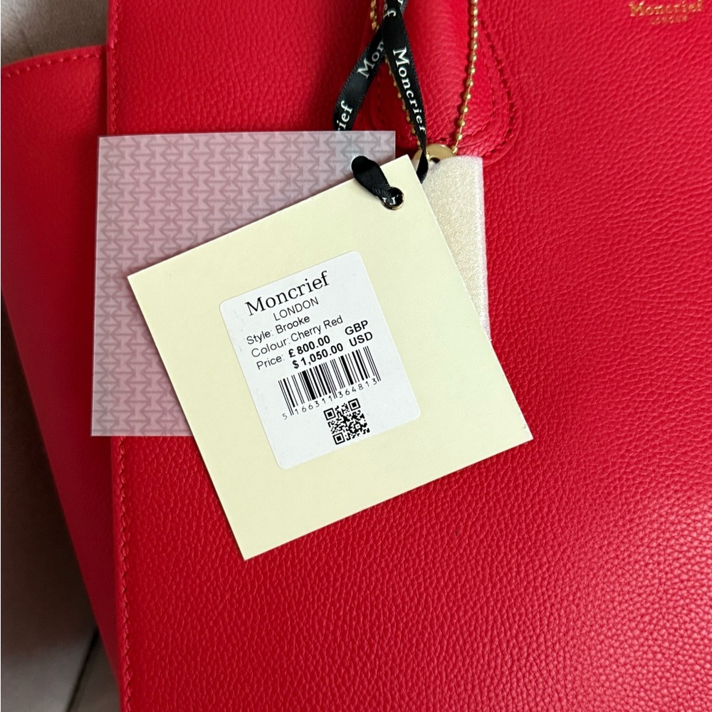 Elegant Red Leather Tote Bag - Picture 6 of 8